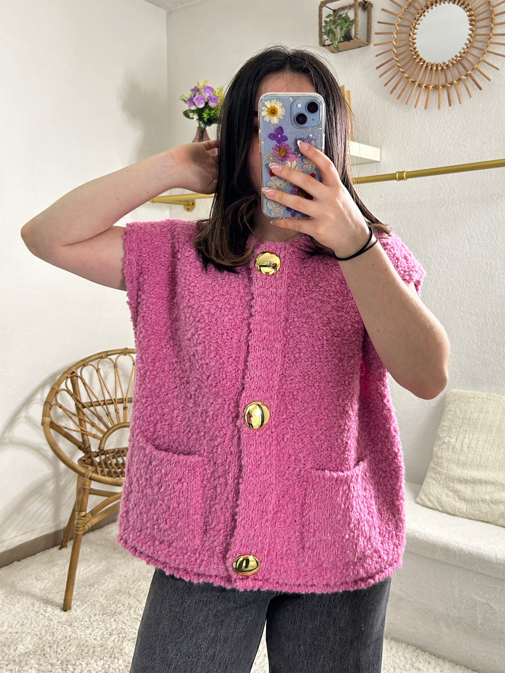 Gilet bouclé à boutons