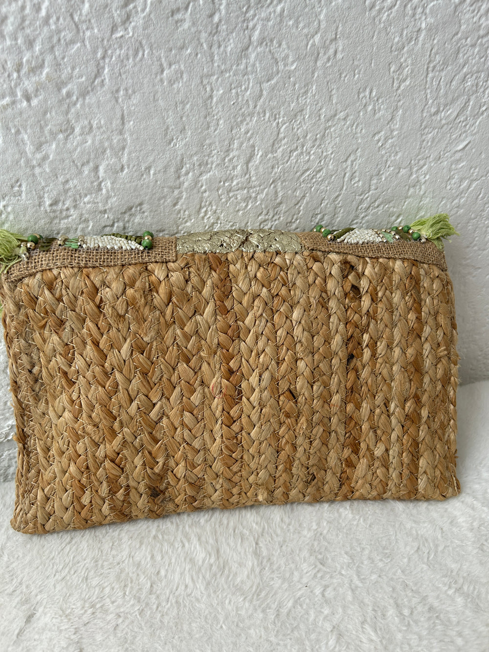 Pochette bohème en jute vert clair