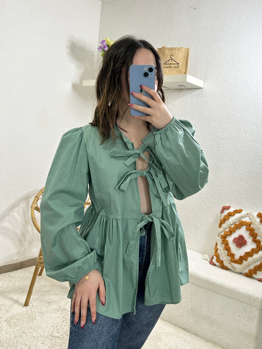 Blouse vert d'eau à noeuds tendance