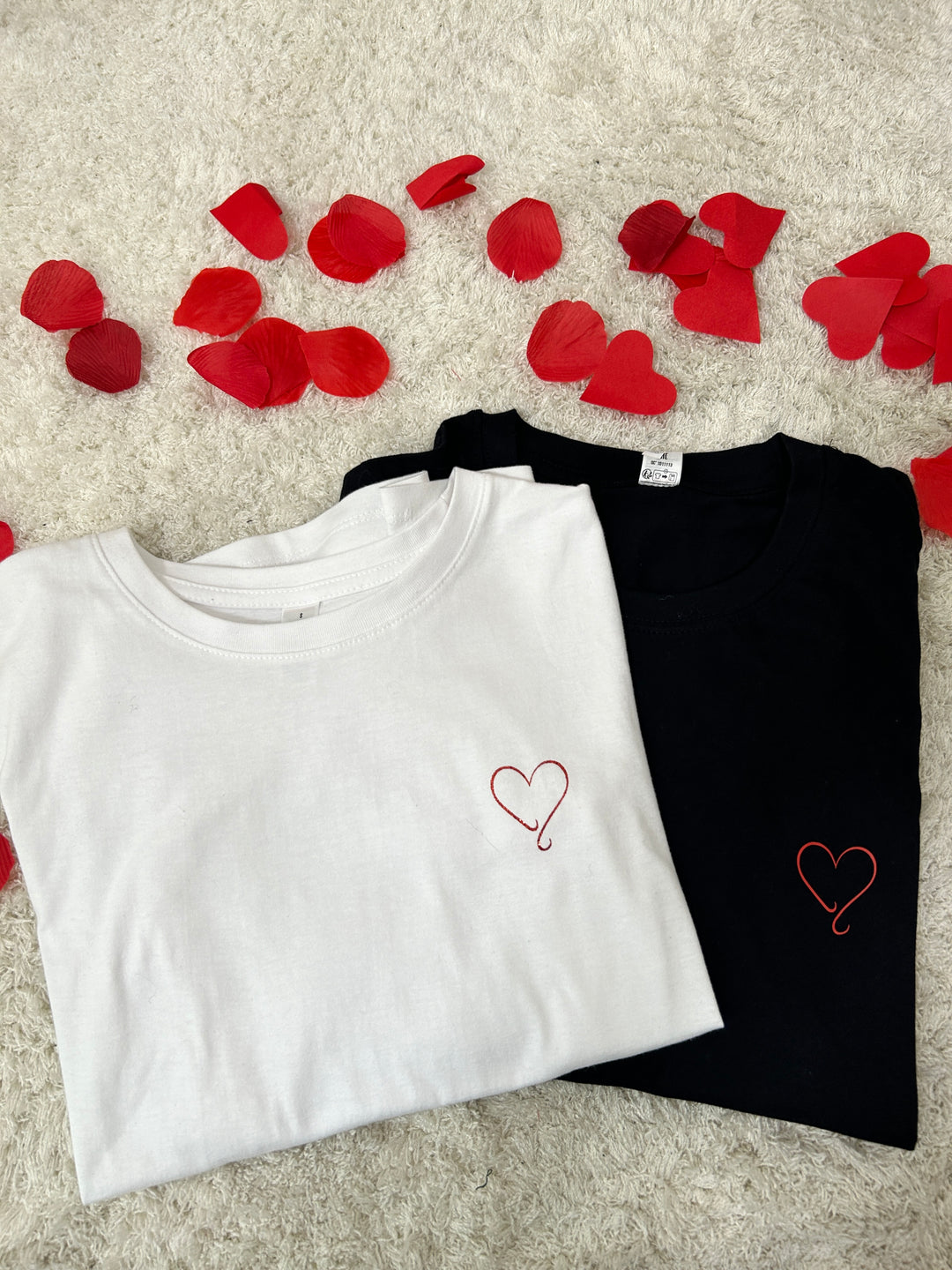 Lot 2 t-shirts coeur Notre Armoire